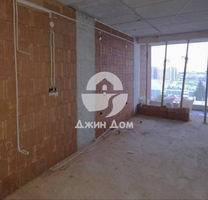 Снимка 2 — Едностаен апартамент в Изгрев, Бургас с паркинг и асансьор