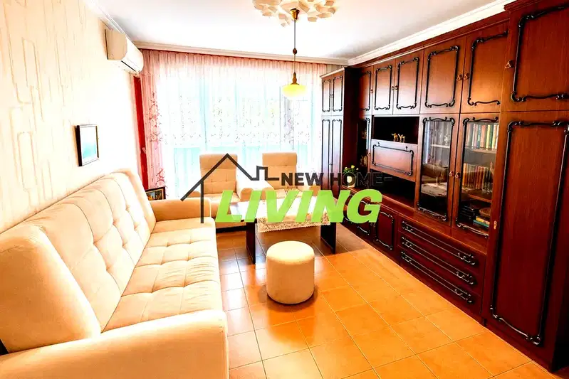 3-bedroom apartment in Burgas, Izgrev