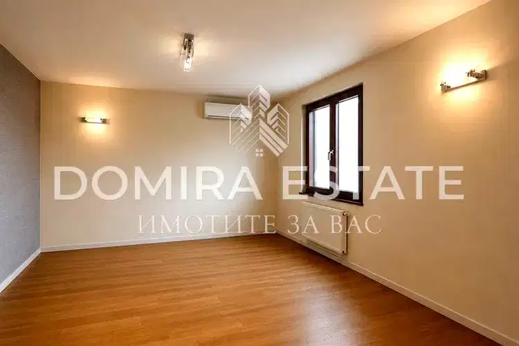 3-bedroom apartment in Burgas, Lazur