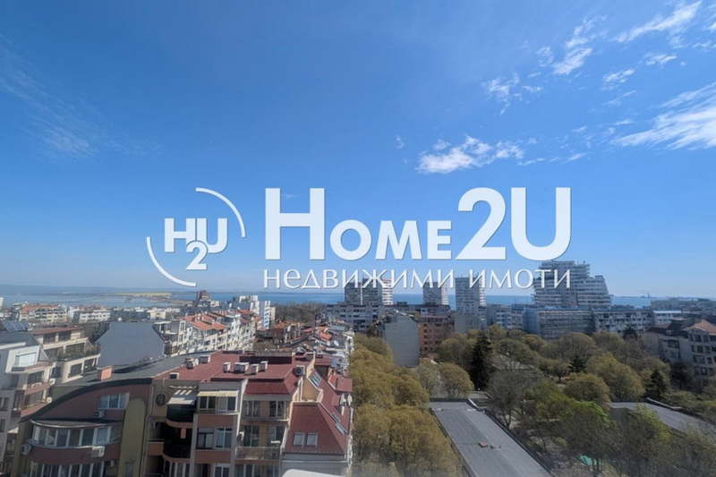 3-bedroom apartment in Burgas, Lazur