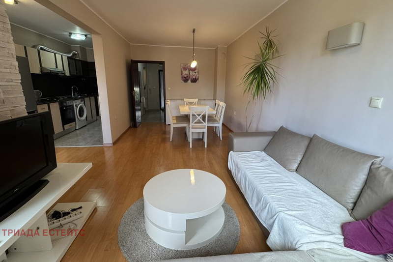 2-bedroom apartment in Burgas, Lazur