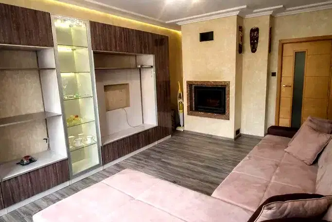 3-bedroom apartment in Burgas, Lazur