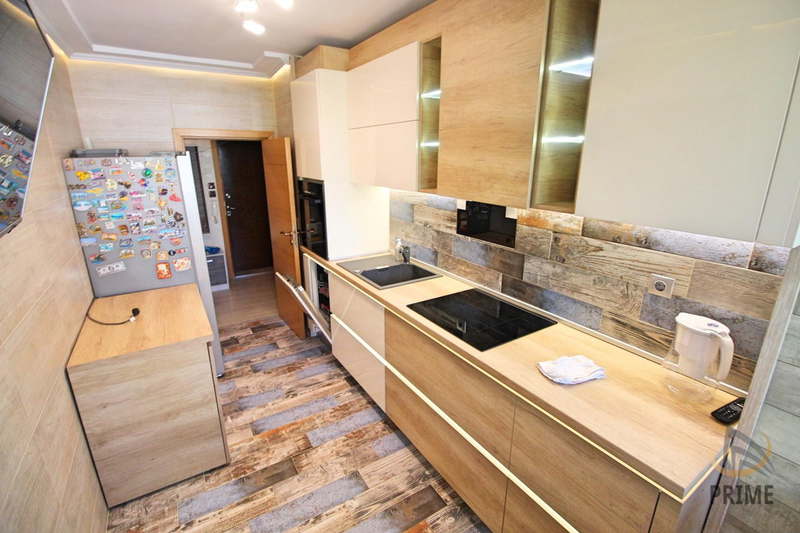 3-bedroom apartment in Burgas, Lazur