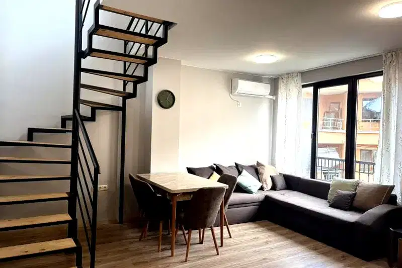 5-bedroom apartment in Burgas, Lazur