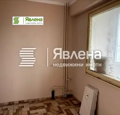 Снимка 4 — Гарсониера в Славейков, Бургас с обща тераса