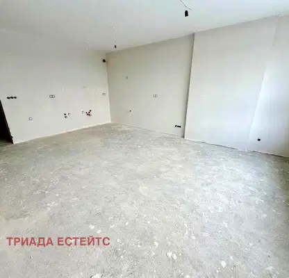 Снимка 3 — Двустаен апартамент с тераса в Славейков, Бургас
