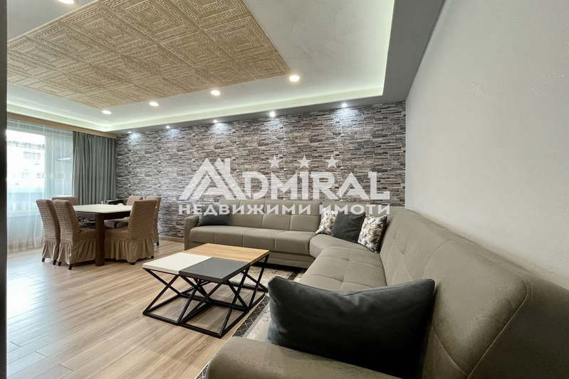 3-bedroom apartment in Burgas, Slaveikov