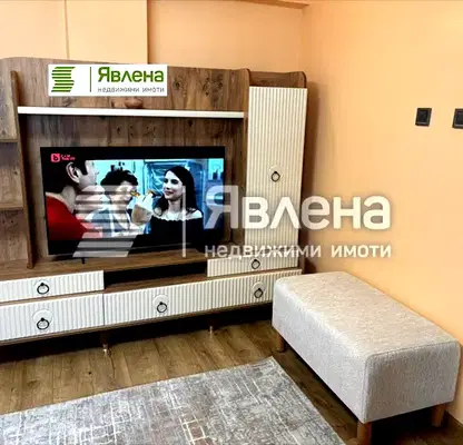 Снимка 3 — Тристаен апартамент с две тераси в Възраждане, Бургас
