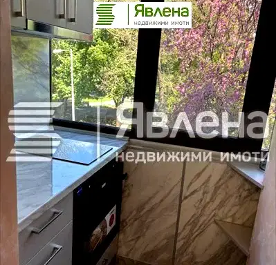 Снимка 5 — Тристаен апартамент с две тераси в Възраждане, Бургас