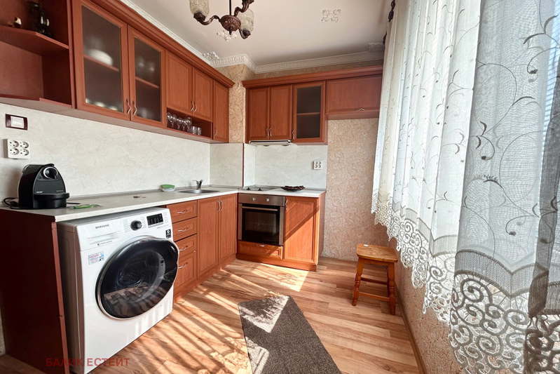 2-bedroom apartment in Dobrich, Balik