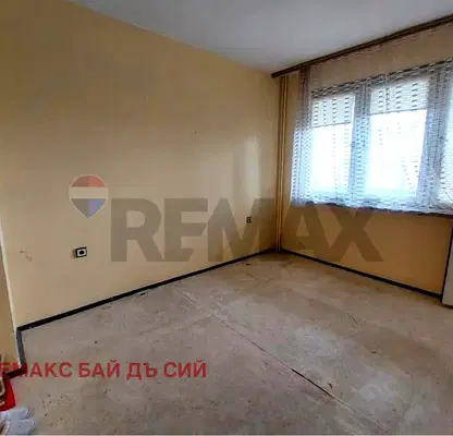 Photo 2 — 3-bedroom apartment in Dobrich, Dobrotica - Varnenska
