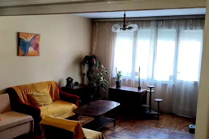 Многостаен апартамент в Добрич, Свети Георги