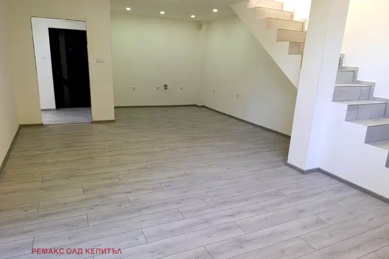 Многостаен апартамент в Габрово, Център