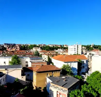 Photo 4 — Four-room apartment in the centre of Haskovo with three balconies