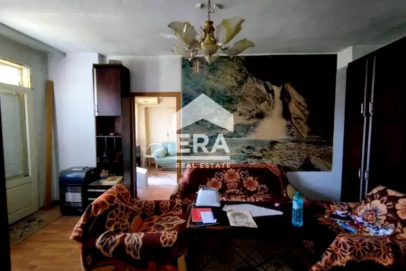 4-bedroom apartment in Haskovo, Ovcharski
