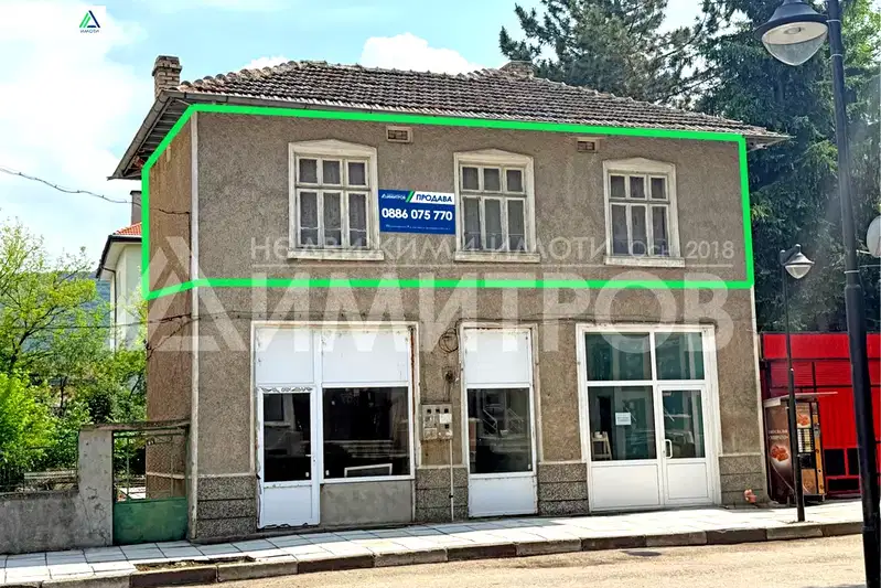 Тристаен апартамент в Шумен, Каспичан