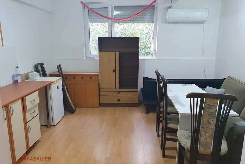 2-bedroom apartment in Oblast Stara Zagora, Kazanlyk