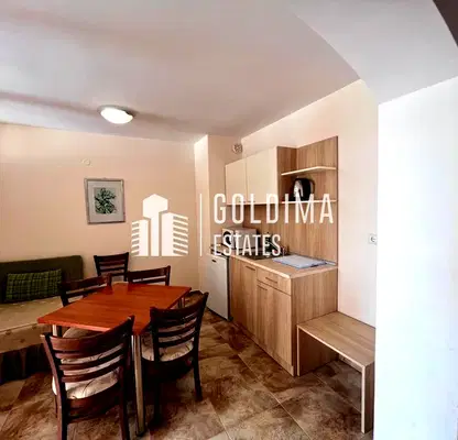 Снимка 2 — Двустаен апартамент в Слънчев бряг с тераса и охрана