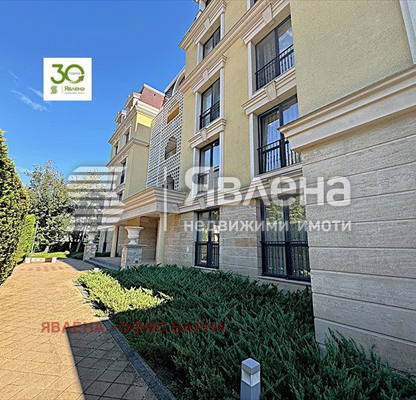 Снимка 5 — Тристаен апартамент в к.к. Св.Св. Константин и Елена
