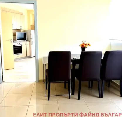 Снимка 3 — Двустаен апартамент в к.к. Св.Св. Константин и Елена