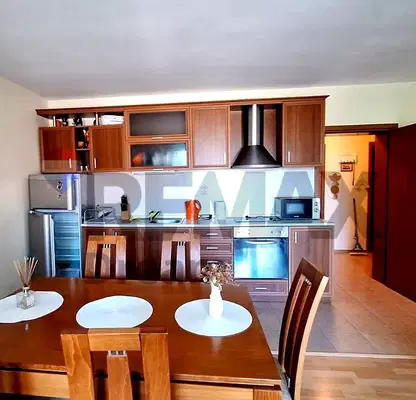 Photo 5 — 3-bedroom apartment in Zlatni Pyasyci