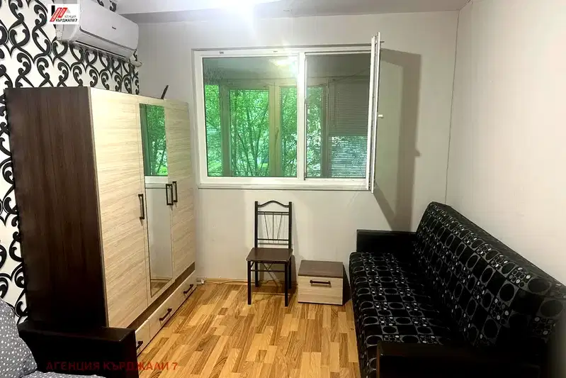 Двустаен апартамент в Кърджали, Център