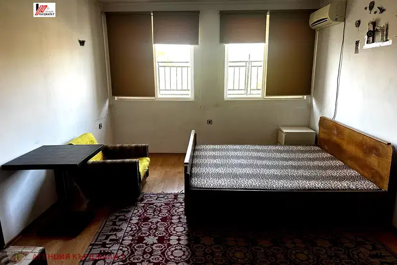 3-bedroom apartment in Kyrdjali, Centyr