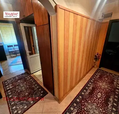 Снимка 2 — Многостаен апартамент в Кърджали, Възрожденци