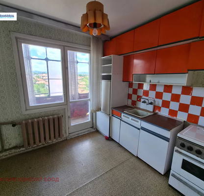 Photo 3 — 4-bedroom apartment in Kyustendil, Mogilata