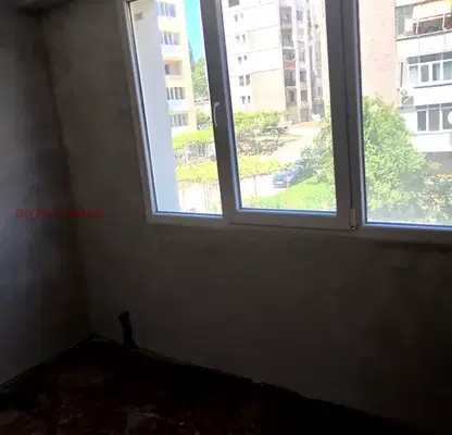 Снимка 4 — Тристаен апартамент във Враца, Мездра