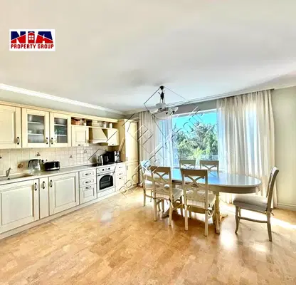 Снимка 4 — Многостаен апартамент в Бургас, Несебър