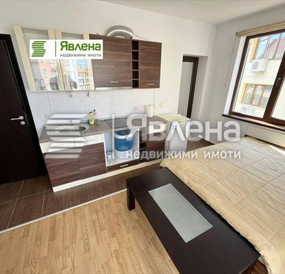 Снимка 2 — Едностаен апартамент в Бургас, Несебър