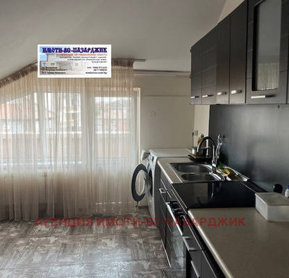 Photo 5 — 3-bedroom apartment in Pazardjik, Centyr