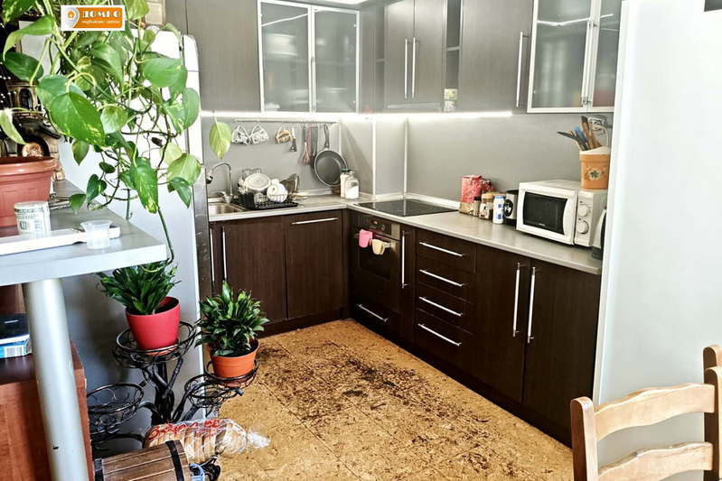 3-bedroom apartment in Pazardjik, Idealen Centyr