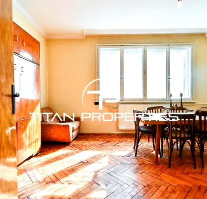 Photo 3 — Three-room apartment with East/West/North aspect in Dimova mahala, Pernik