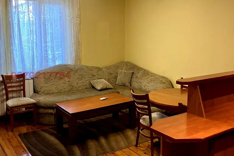 3-bedroom apartment in Pernik, Tvyrdi Livadi