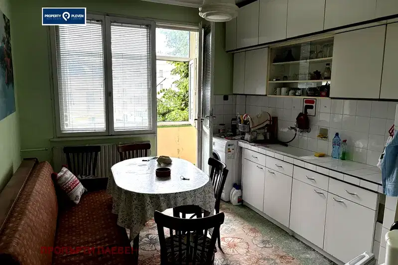 3-bedroom apartment in Pleven, 9-Ti Kvartal