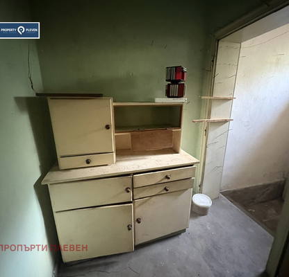 Снимка 5 — Тристаен апартамент в Плевен, 9-ти квартал