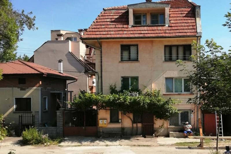 4-bedroom apartment in Pleven, 9-Ti Kvartal