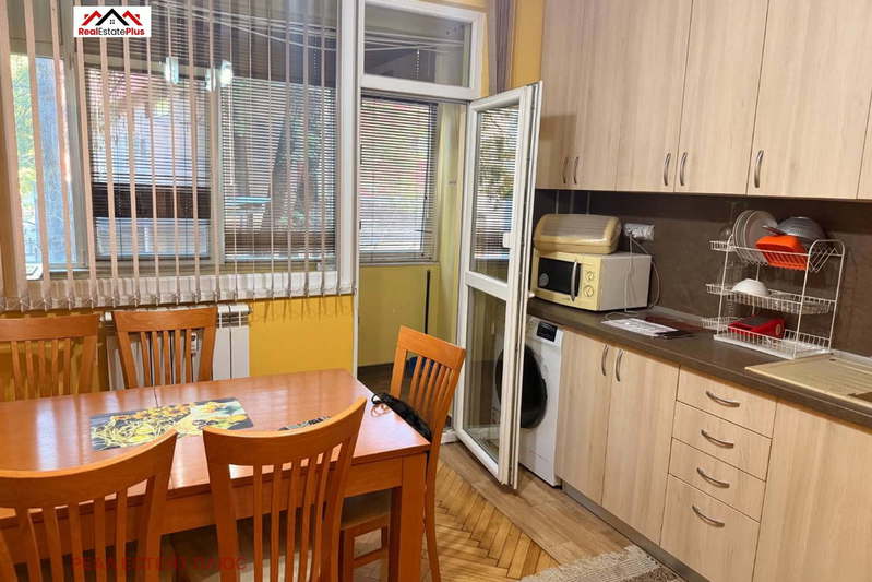 2-bedroom apartment in Pleven, Idealen Centyr