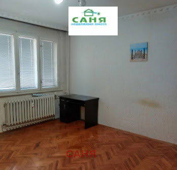 Снимка 5 — Тристаен апартамент в Плевен, Идеален център