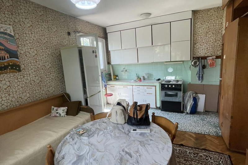 3-bedroom apartment in Pleven, Idealen Centyr