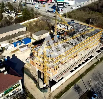 Снимка 2 — Двустаен апартамент в Плевен, Широк център