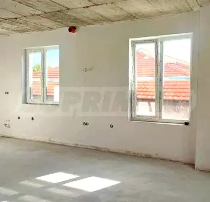 Снимка 4 — Тристаен апартамент с три изложение в Беломорски, Пловдив