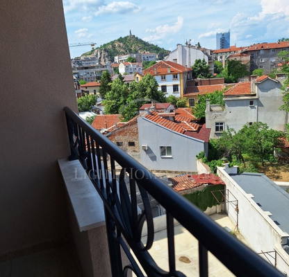 Снимка 4 — Двустаен апартамент с тераса в Централна гара, Пловдив