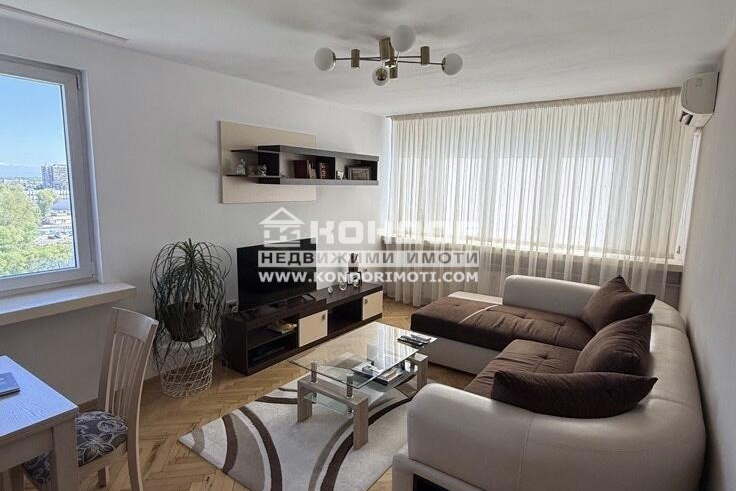 2-bedroom apartment in Plovdiv, Centyr