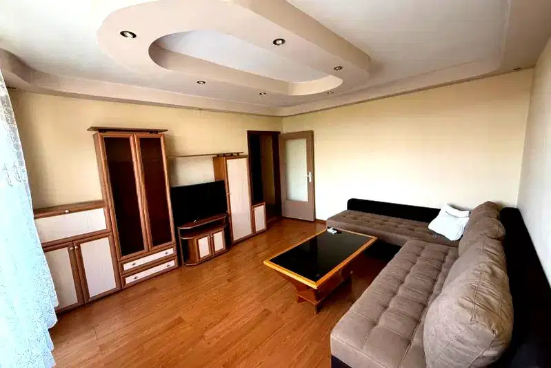 3-bedroom apartment in Plovdiv, Centyr
