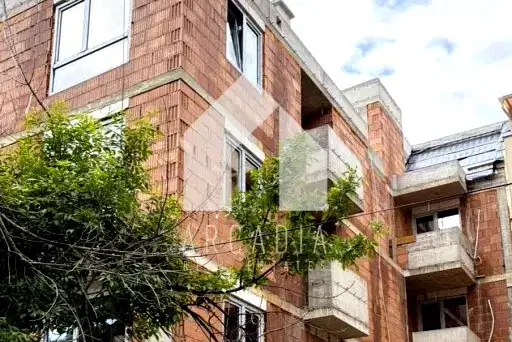 3-bedroom apartment in Plovdiv, Centyr