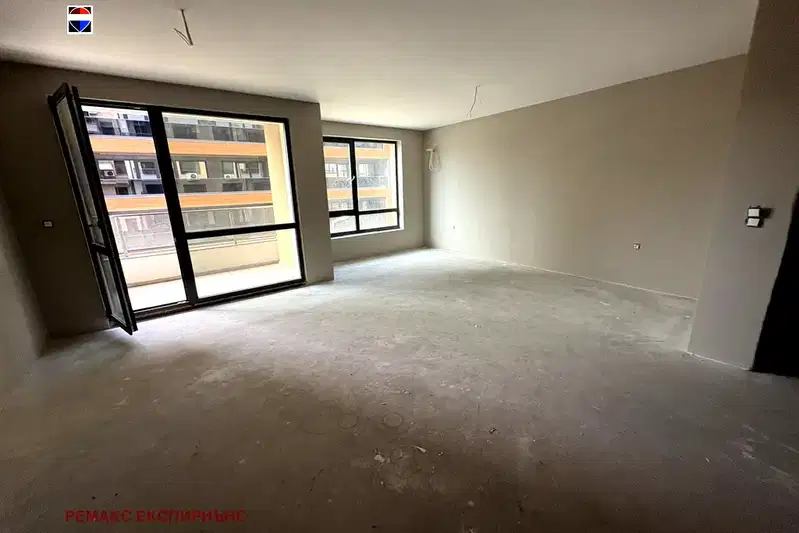 3-bedroom apartment in Plovdiv, Centyr