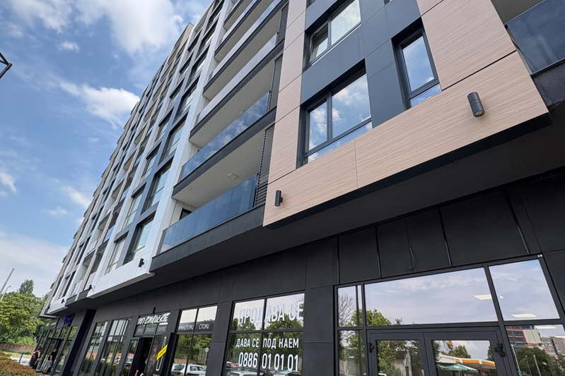 3-bedroom apartment in Plovdiv, Centyr
